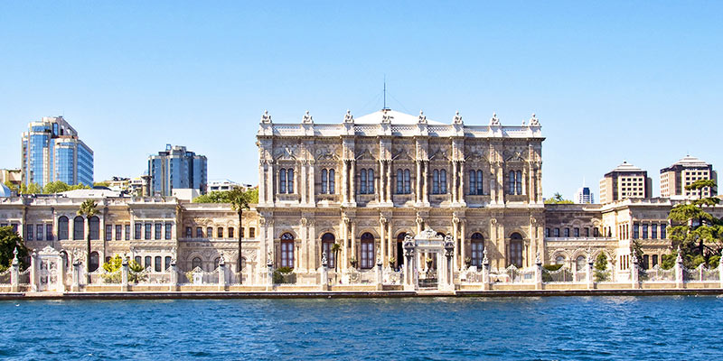 کاخ دلما باغچه استانبول